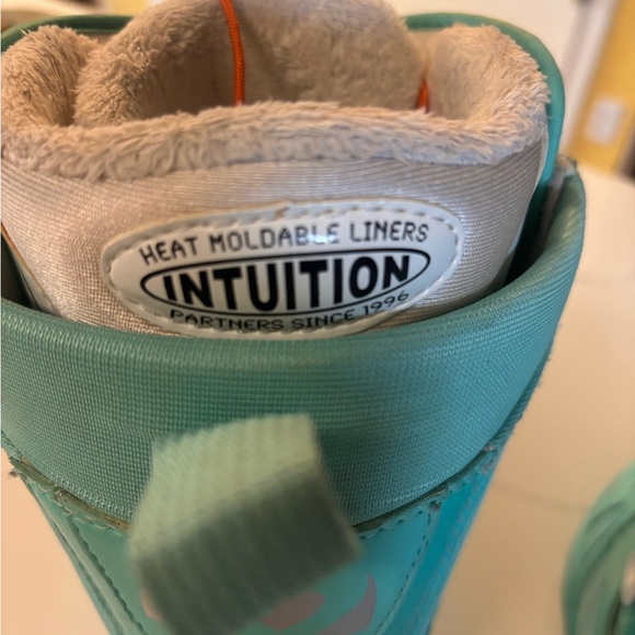 Thirty Two Snowboard Boots W sz 7 - Picture 4 of 9